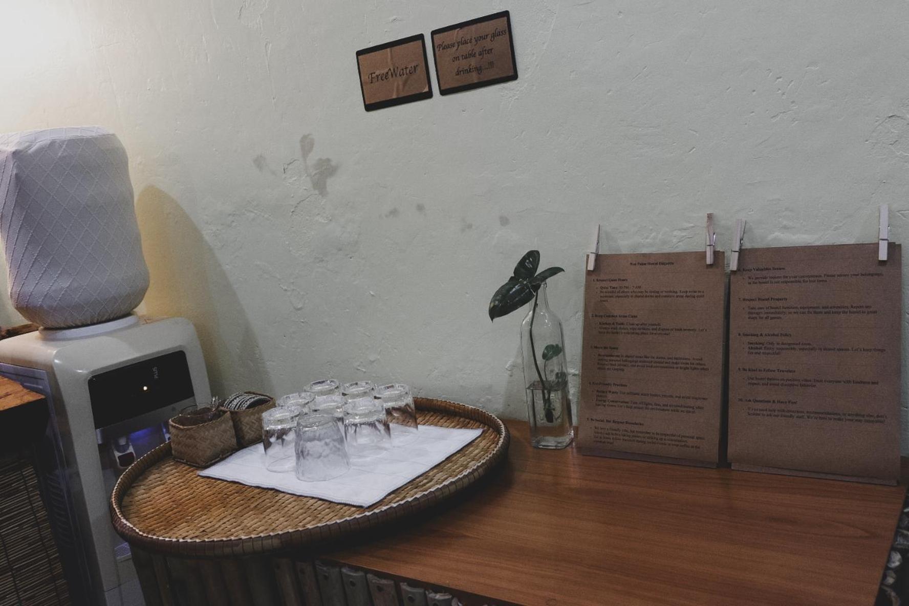 Non Pakse Hostel & Coffee House Buitenkant foto