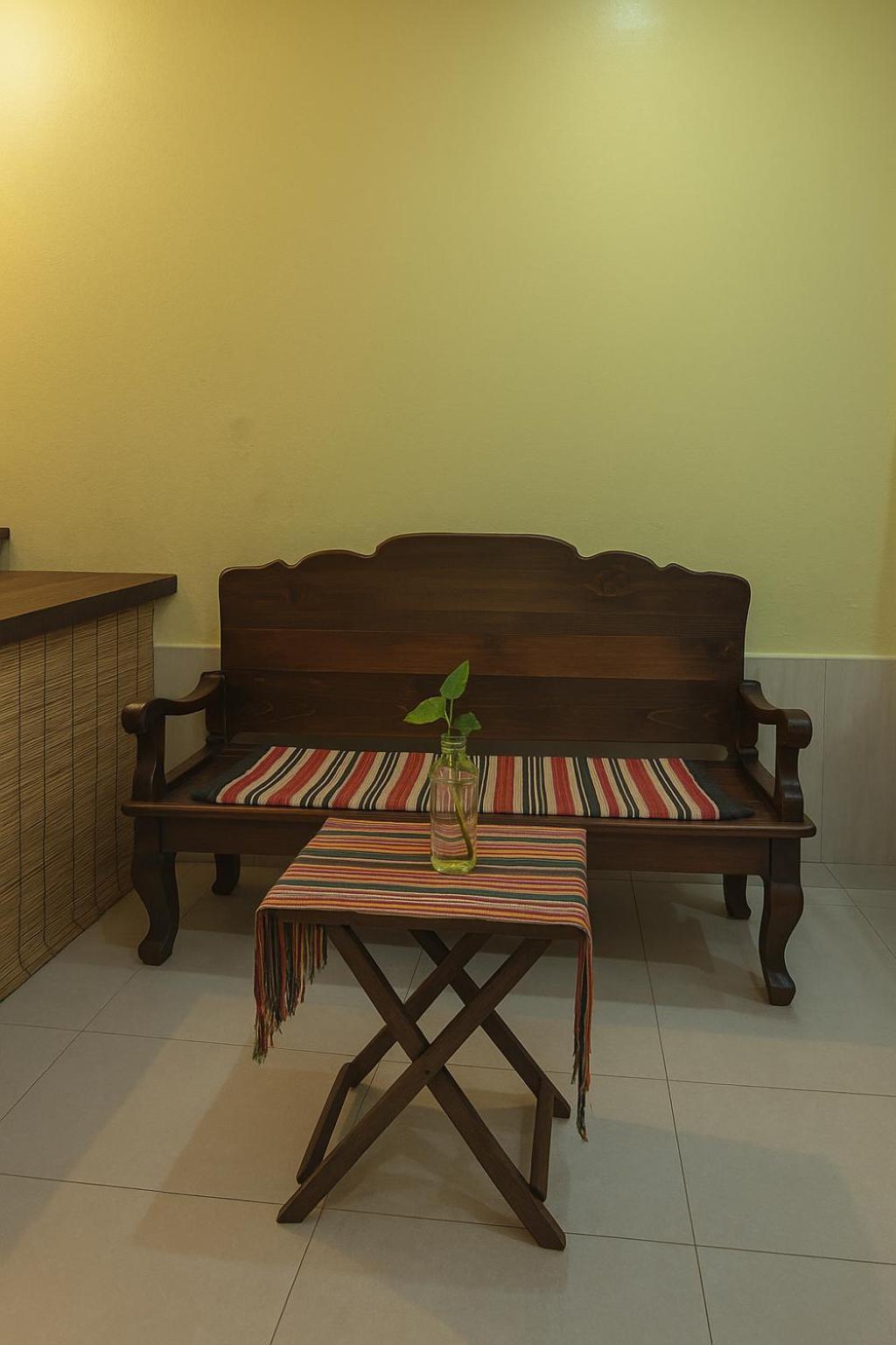 Non Pakse Hostel & Coffee House Buitenkant foto